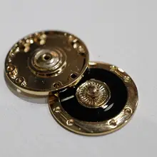 浅金色金属ボタン【黒い内圈・穴あけ不要】