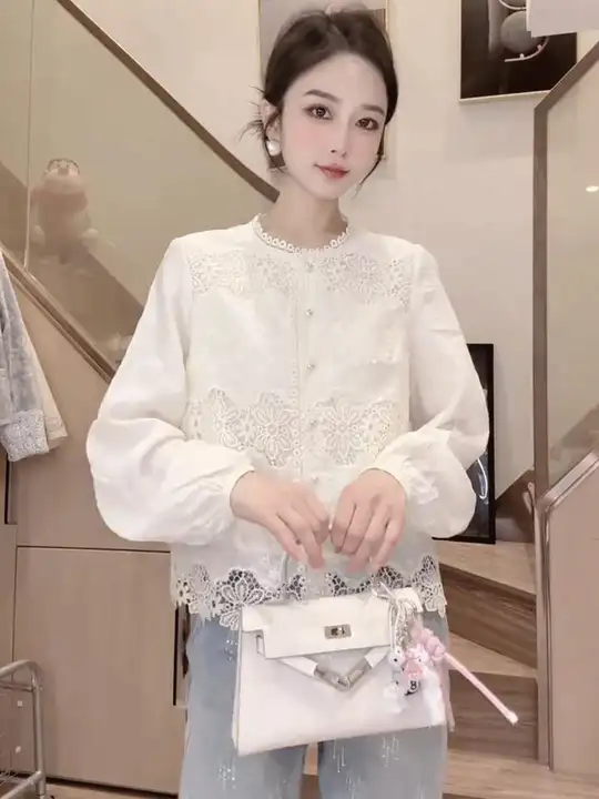 高級感あるラウンドネックパールボタンシャツ【春秋用・中華風】