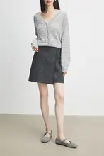 グレーの一枚式スパンコールスカート【ショート丈・春秋用】