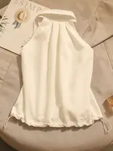 個性的なデザインの白いノースリーブブラウス【夏用・肩掛け・ゆったりとしたフィット感】