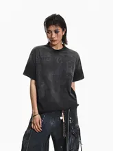 グラデーションデザインのラウンドネック半袖Tシャツ【カジュアルルーズフィット・夏用】