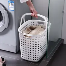 プラスチック製の洗濯かご【持ち手付き・衛生的で無臭・バスルーム用】