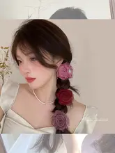 上品な花デザインのサイドクリップ【半束ね髪用・シャーククリップ】