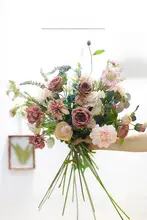ヴィンテージ風の造花ローズアレンジ【紫灰色・婚礼装飾・多頭タイプ】