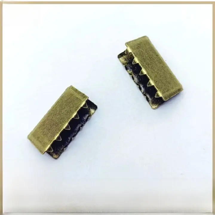 金属製細歯クリップ【テープ用・金属ビーズ付き・バッグ用アクセサリー】