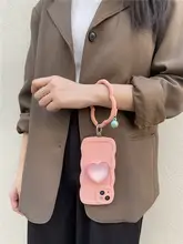 四葉クローバー付きiphone用手帳型ケース【グラデーションハート・ホルダー付き・女性向け】