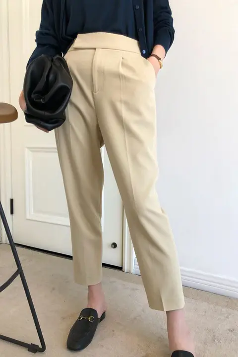 高級感のあるクラシックデザイン 秋冬用 ウール製ハイウエストストレートパンツ【細身・フィット】