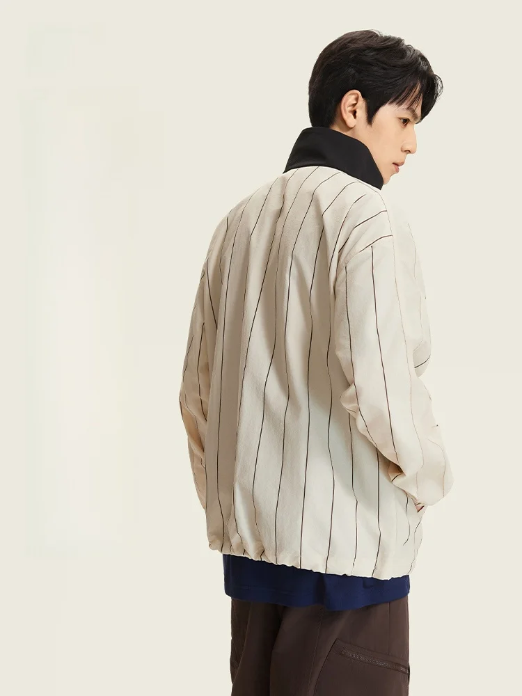 LINING ジャケット：パーカー スポーツとしての涼感設計とカジュアルスタイルの実用性