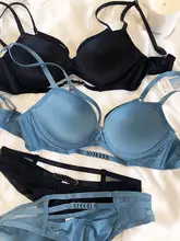 フランススタイルのセクシーなバンド付きブラセット【厚底デザイン・ソフトワイヤー・補正効果】