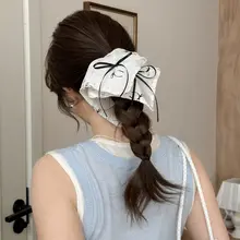 春のレースリボン付きヘアバンド【女性用・上品なデザイン・髪留め・可愛い】
（セットアップ対応）