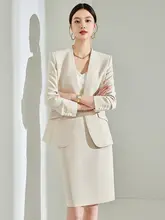洗練されたデザインのスーツ【女性向け・職場用・フィット感あり】（セットアップ対応）