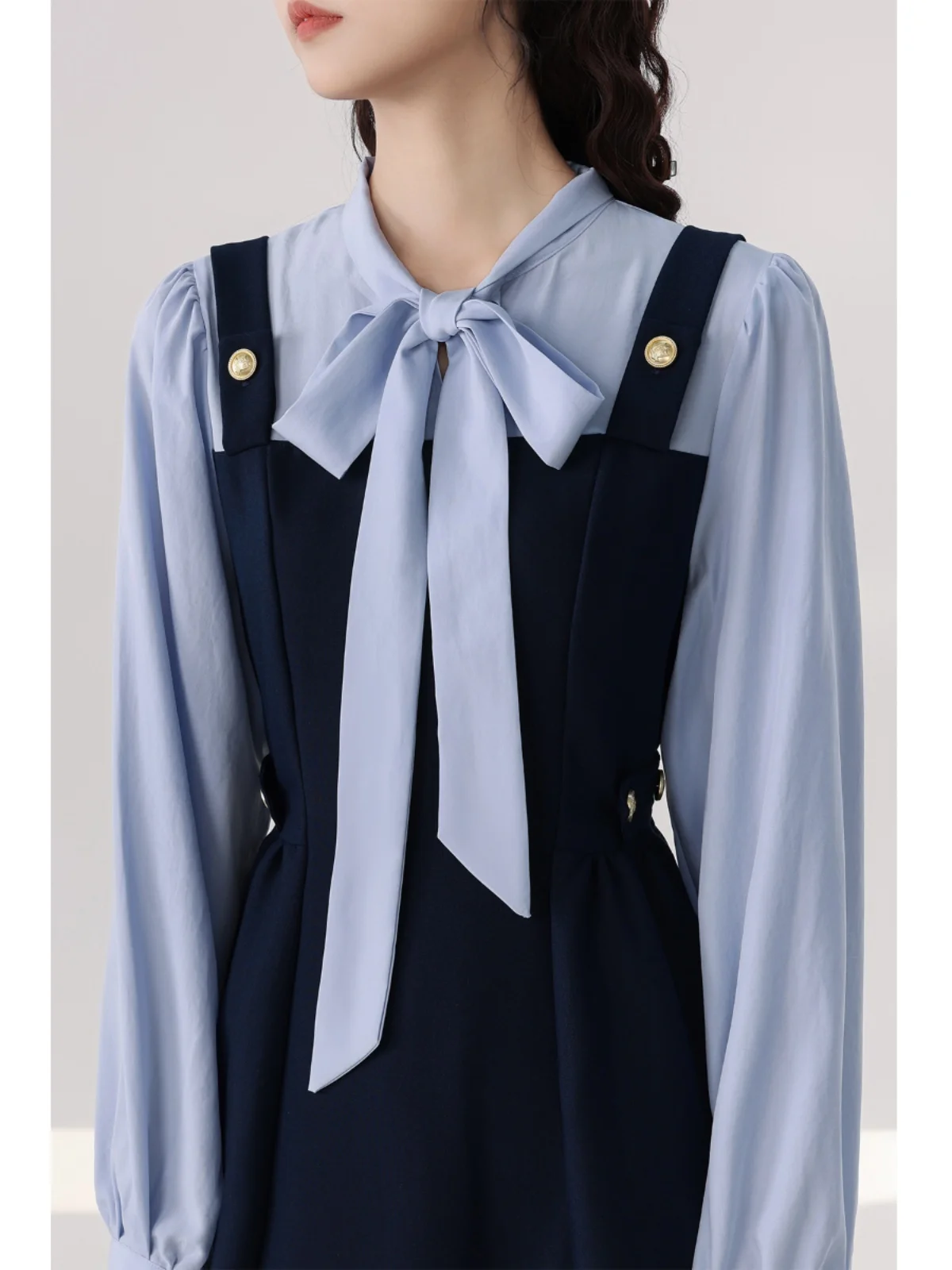 似合う服の系統は必要？それとも、シンプルな1着で十分なのだろうか？