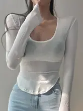 セクシーUネック長袖Tシャツ【薄手・フィットデザイン・秋用】