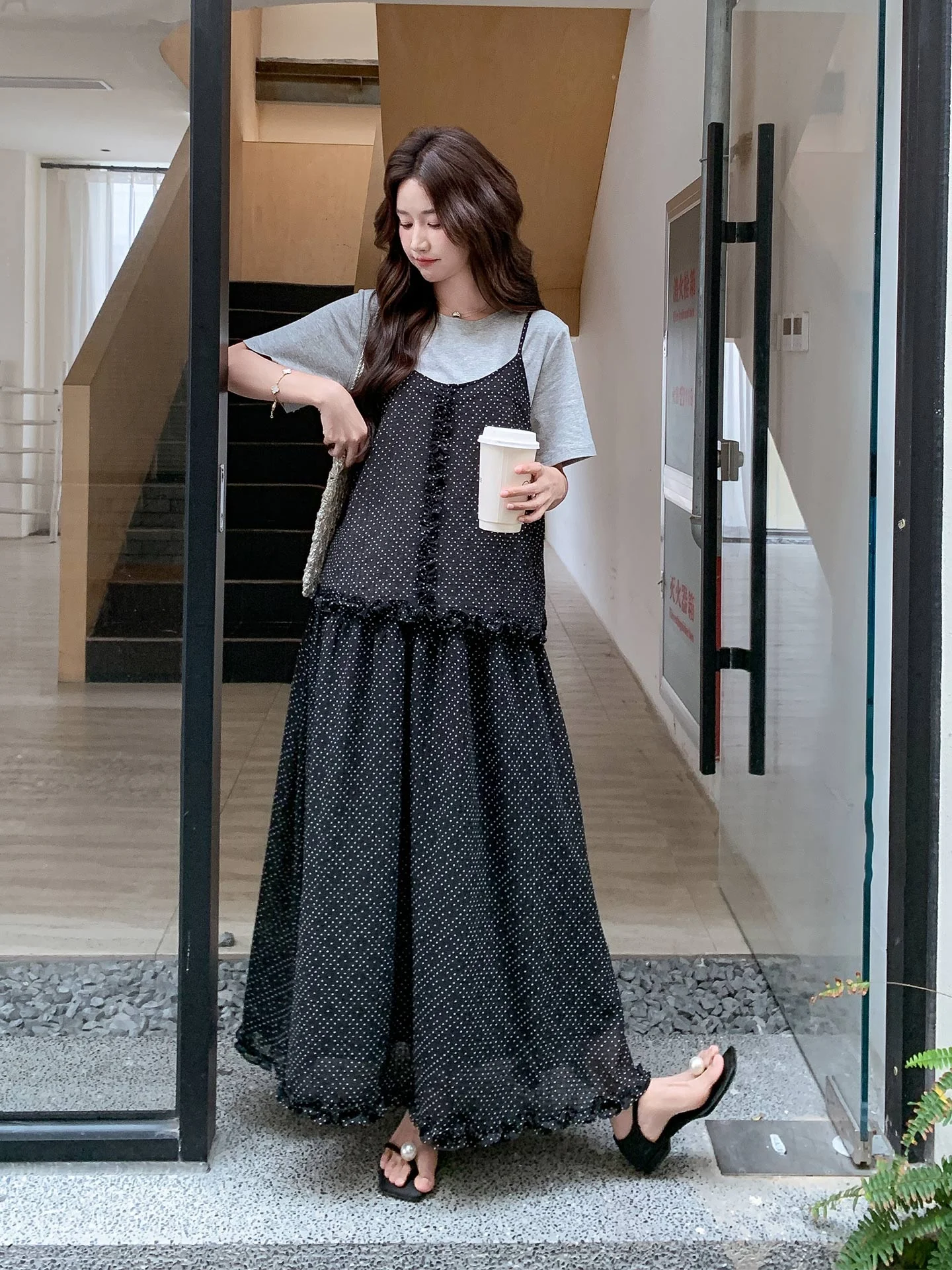 20代後半の女性が今すぐ着るべき、夏のトレンドコーデは？
