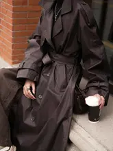 コーヒーカラーの高級感あるトレンチコート【レディース・ゆったり・通勤用】