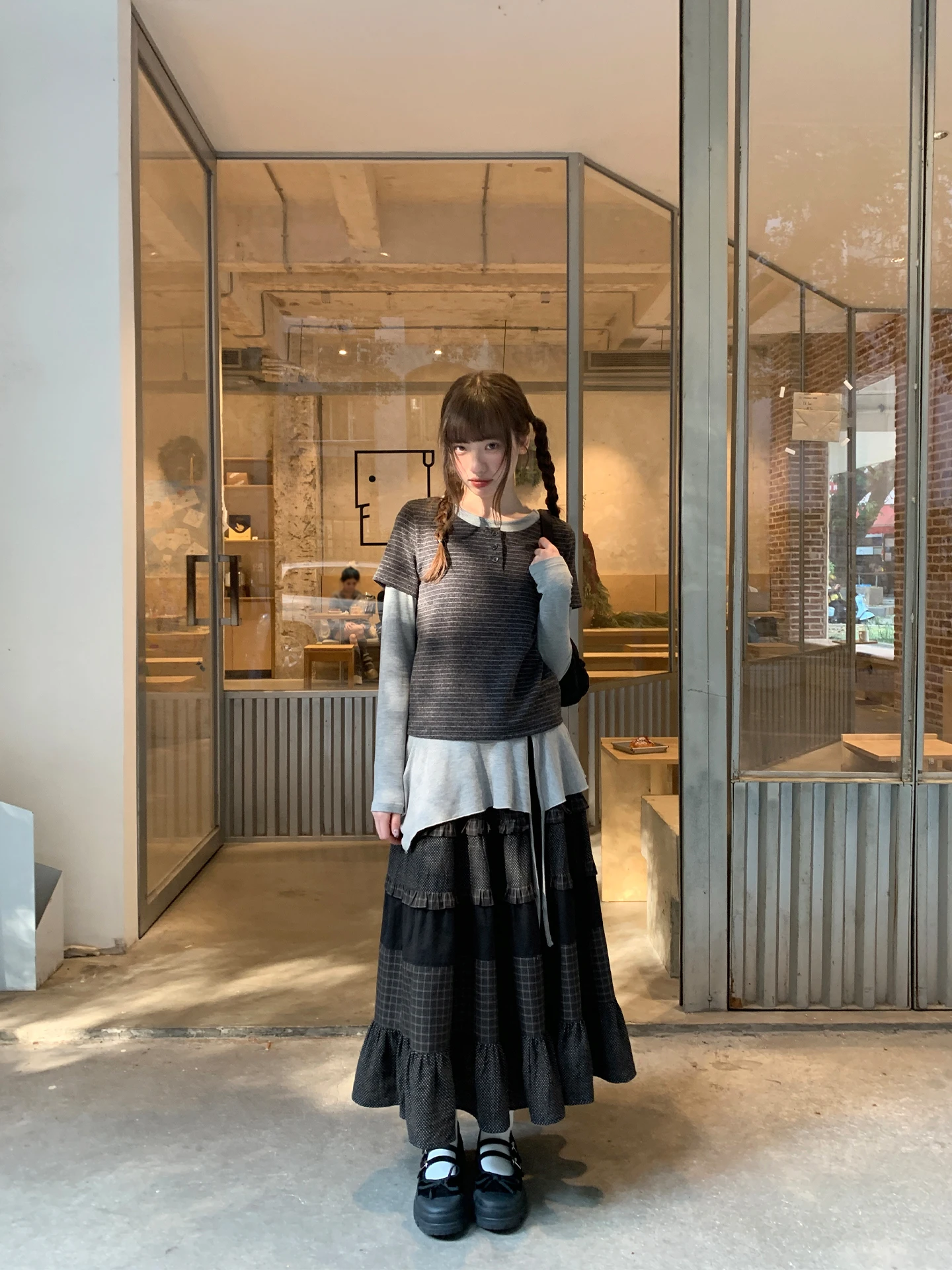 ドットチェック柄ハイウエストスカート【春用・スリムデザイン・チュニック風】（セットアップ対応）