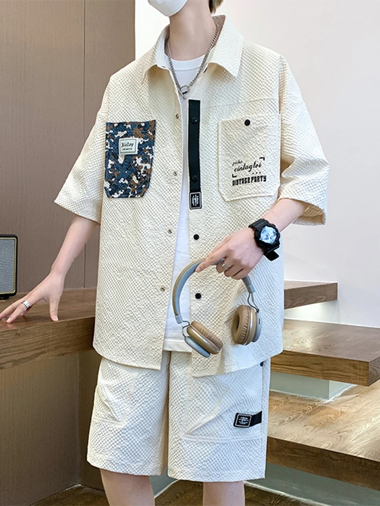 20代メンズの夏コーデにぴったりな3選：通気性・カジュアル・シンプルなスタイルを実現するアイテム