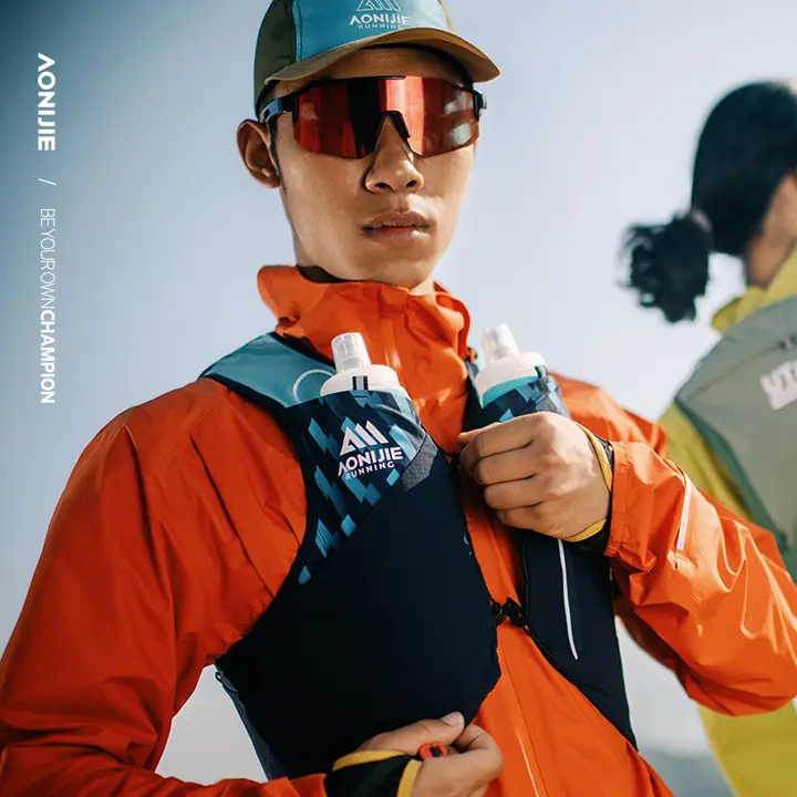 多機能バックパック【アウトドア・登山・トレッキング用・水筒収納可】