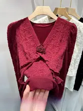 Vネック立体花柄レース長袖トップス【冬用・フィットデザイン・女性用】