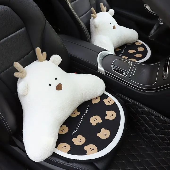 かわいいクマデザインの車用腰クッション【四季対応・快適なサポート】（セットアップ対応）
