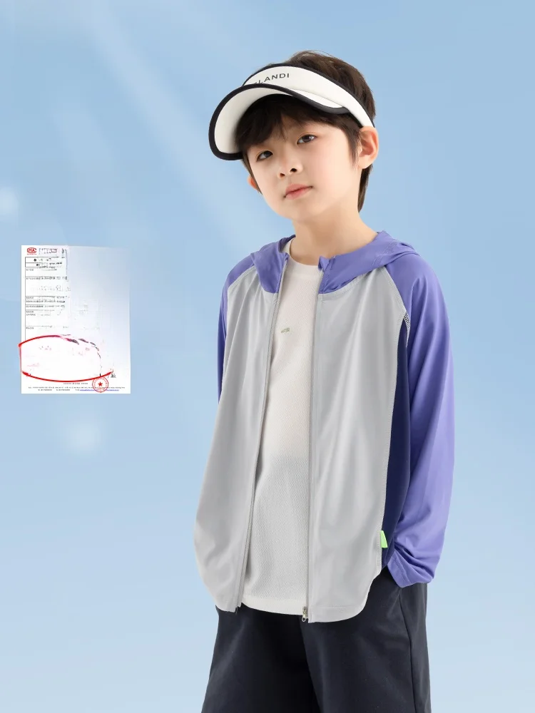気温17度のとき、体が冷えず快適に過ごす服装は？