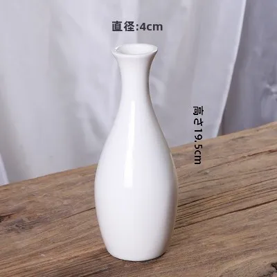 揃えるミニマリスト部屋づくりアイテム｜シンプルで自然な空間を実現する完全ガイド