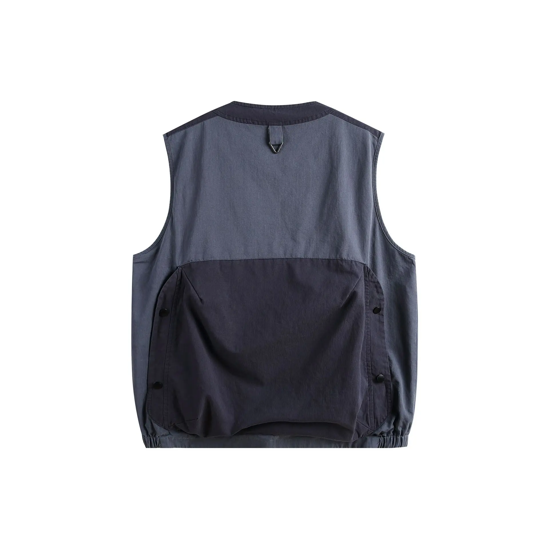 バーベキュー 服装 秋 メンズ おすすめの機能性とスタイリッシュさを実現する多ポケットベスト