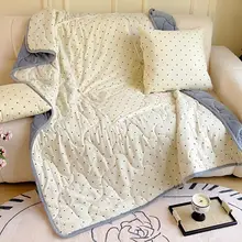 法式デザインの木棉抱枕兼用寝具【超柔らかいクリスタルフリース・折りたたみ可能・車用・お昼寝用】（セットアップ対応）