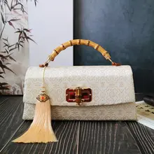 高級感ある手提げバッグ【金糸刺繍・伝統的な模様・中華風】
