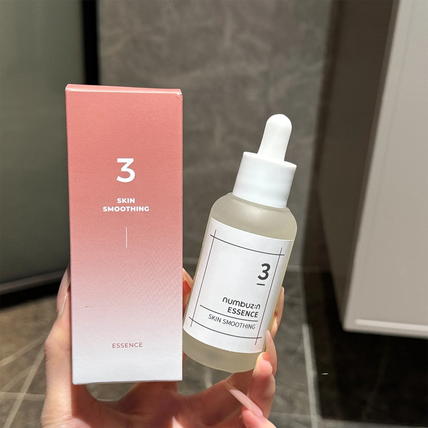 ヒアルロン酸化粧水の効果と使い方：numbuzin 数字3号精华液の実証データと適用シーン