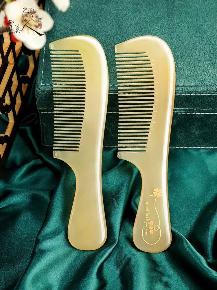 自然素材の牛角製ヘアコーム：ヘアカフ3coinsで贈る実用的ギフトの選択肢