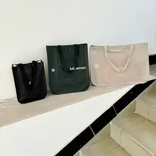 防水加工のファッション手提げバッグ【シンプルデザイン・エコバッグ・持ち運び便利】