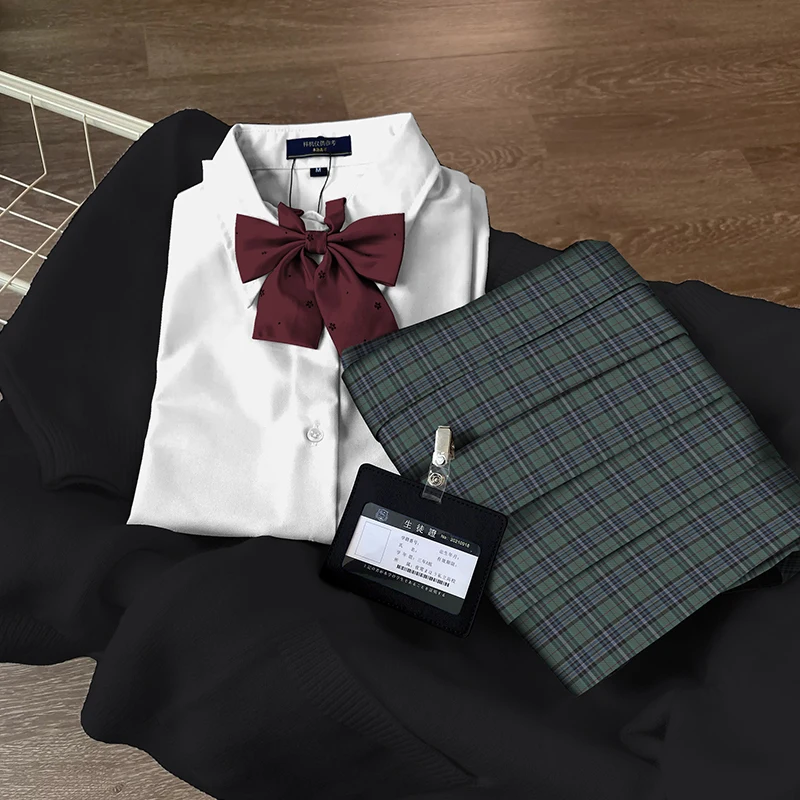 1ヶ月検診の日に着るべき服装は、本当に「おしゃれ」でなければならないのか？