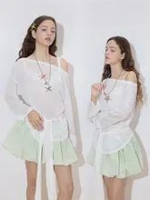 ピンクのリボンデザイン長袖Tシャツ【秋用・透け感・ルーズフィット・オフショルダー】