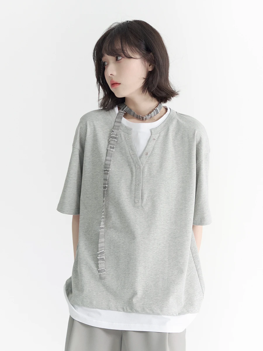 ジュンヤ ワタナベ Tシャツを選ぶべきか？万有引力の純棉Tシャツが実はもっと優れた選択肢なのではないか？