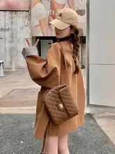 カジュアルな雰囲気のミリタリーデザインのトレンチコート【春秋用・女性用・ショート丈】