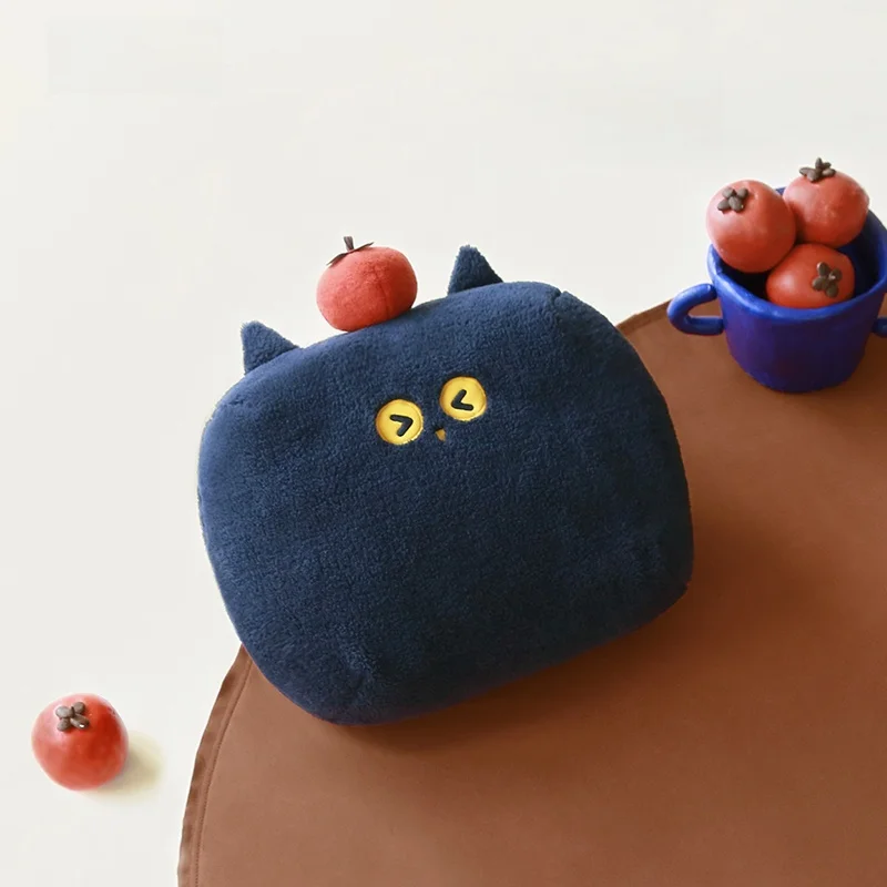 可愛い猫頭デザインの暖手枕：ペットあったかグッズとしての実用性と使用シーン