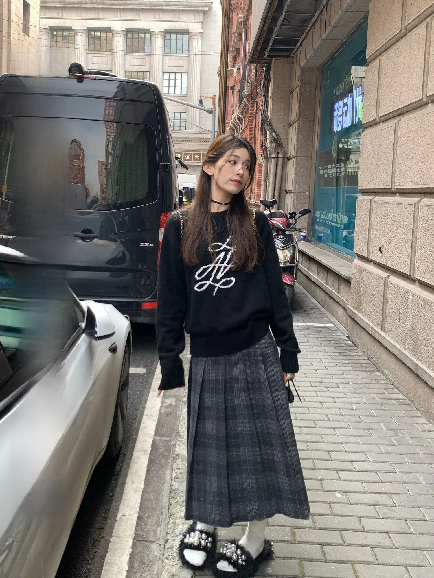 大人可愛いとはどういう意味？高腰チェック柄スカートのスタイル的背景