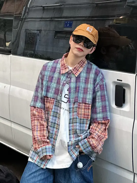 ユニセックス カラーブロックデザインの長袖チェックシャツ【カジュアル・春秋用】（セットアップ対応）