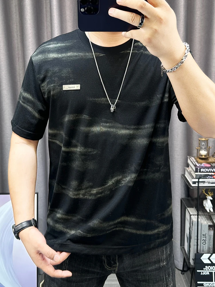 メンズ半袖Tシャツをどう選ぶ？麻混合素材の「クールで通気性抜群」な1品が夏のカジュアルを救う