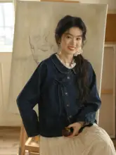深い青の新中式デニムジャケット【春用・エレガントなデザイン・ゆったりフィット・ボタン付き】