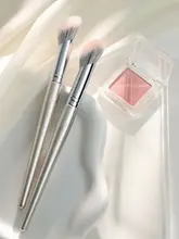 Godi 斜めカット大号チークブラシ【天然羊毛・指腹用・メイクアップブラシ】