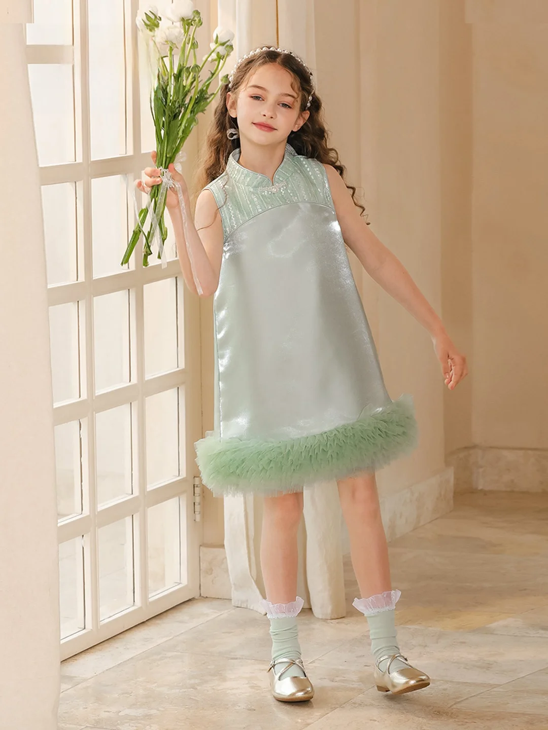 赤ちゃんと法事の服をどう選ぶ？女の子のための新中式スタイルが注目される理由