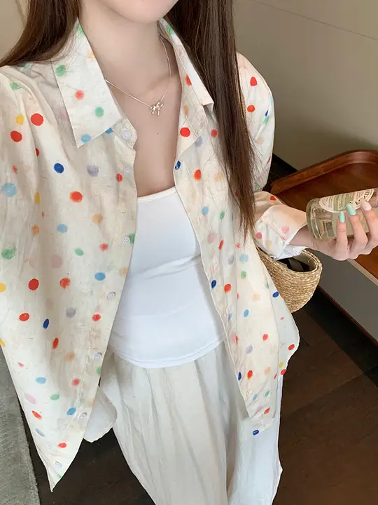 デザイン性豊かなカラフルドットシャツ【夏用・大きいサイズ・薄手・日焼け防止】（セットアップ対応）