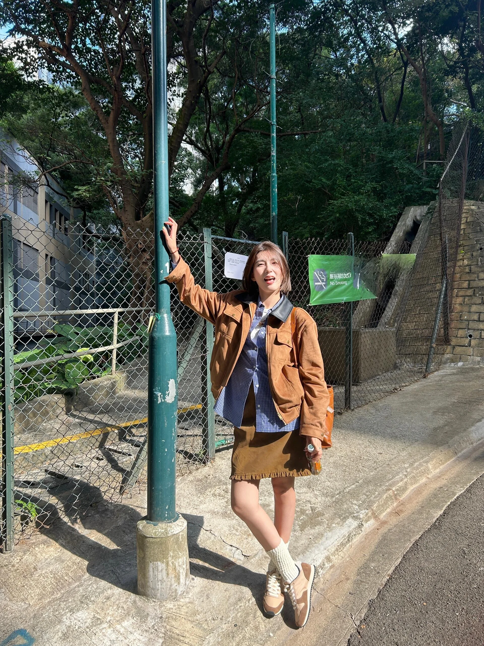40代の女性にぴったり？フェミニンで洗練されたサロペットスカートの選び方とは？