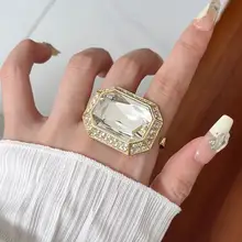 デザイン性に優れたクリスタルダイヤモンドオープンリング【ユニークなデュアルフィンガリング・女性用・高級感】
