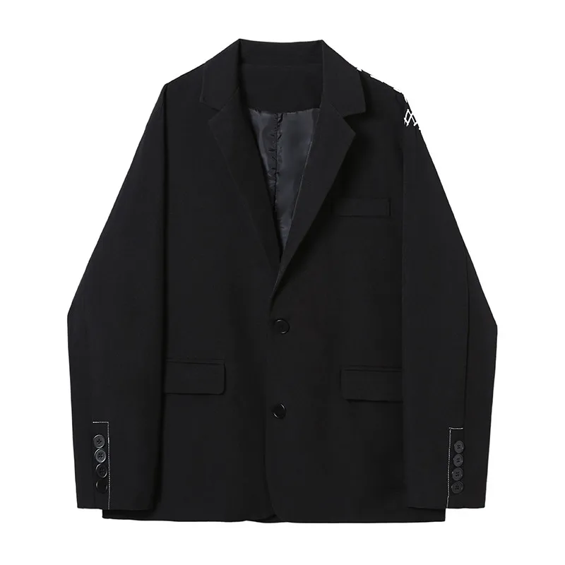 ヤンキー私服を「失敗しない」ようにする、1つの着こなしの鍵は？