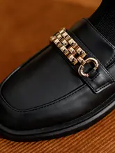 金属チェーンデザインのニットトップエラスティックブーツ【大きいサイズ・内側ボア付き・ショートブーツ】