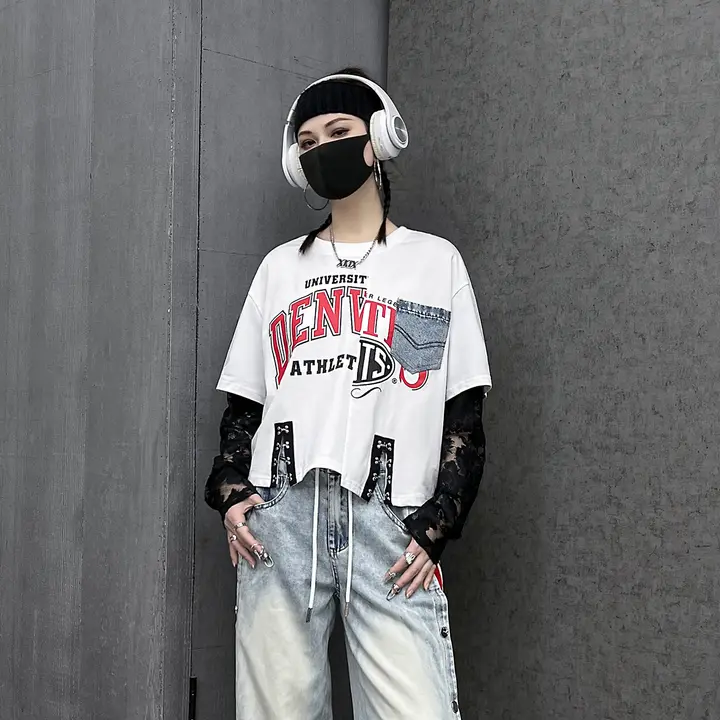 トレンド短丈クロップド長袖Tシャツ【女性用・ヒップホップスタイル・おしゃれ】