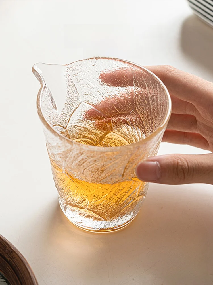 セットアップ茶色を選ぶべき理由は？自然な日常に溶け込む、その美しさの秘密